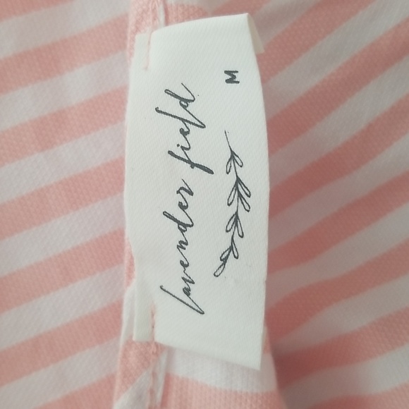 🦋Lavender Field Pinstripe Trumpet Sleeve Tie Front Top - Picture 5 of 6